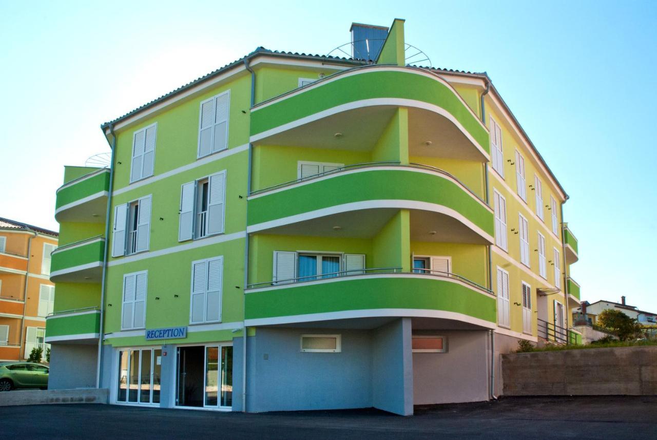 Apartments - Villa Oliva Premantura Exteriör bild